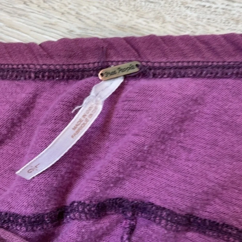Free People top tank purple Large